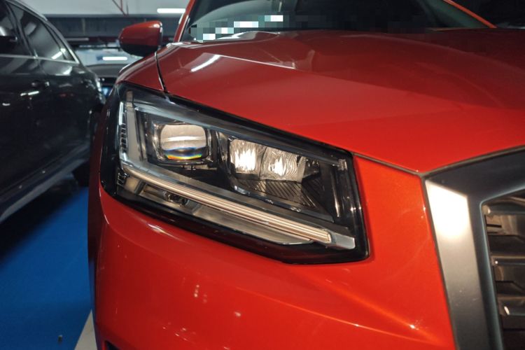 Used Audi Q2L 2018 35 TFSI Fashion Elegant Version China V Right Front Headlight