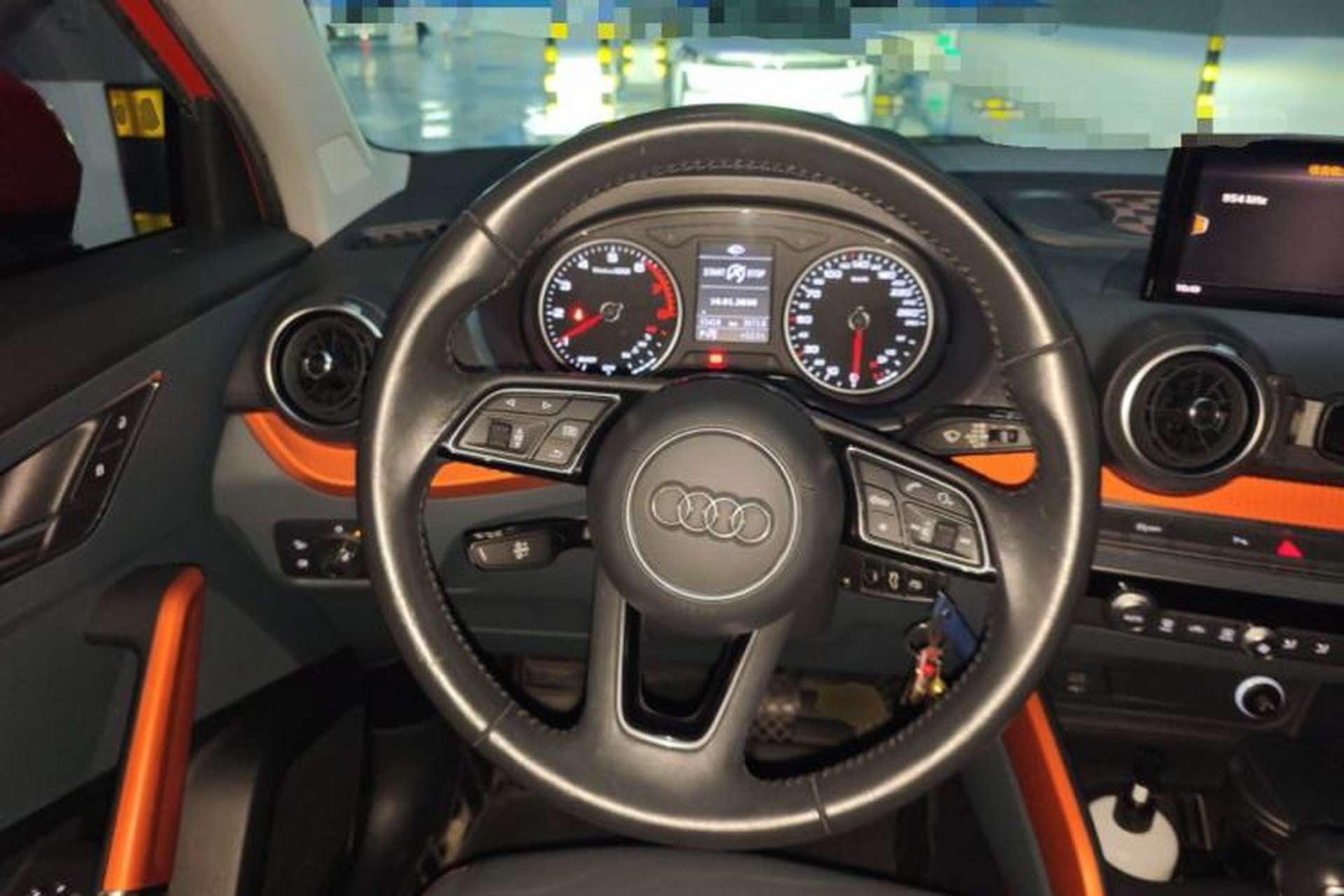 Used Audi Q2L 2018 35 TFSI Fashion Elegant Version China V Steering Wheel