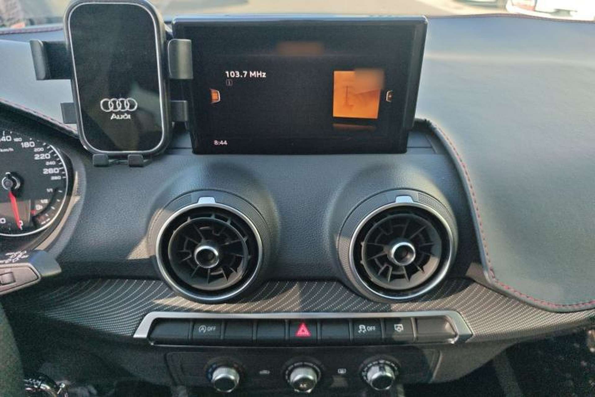 Used Audi Q2L 2018 35 TFSI Launch Exclusive Edition China VI Audio And AC Panel