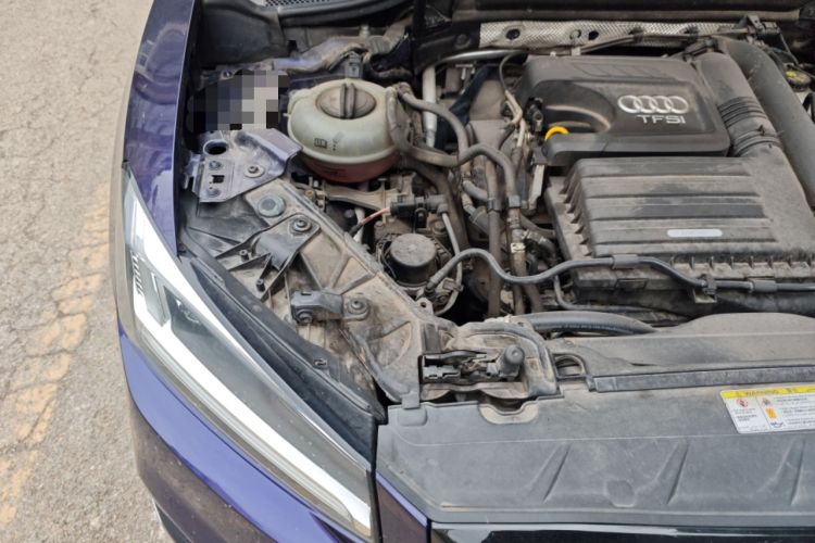 Used Audi Q2L 2018 35 TFSI Launch Exclusive Edition China VI Engine Bay Right