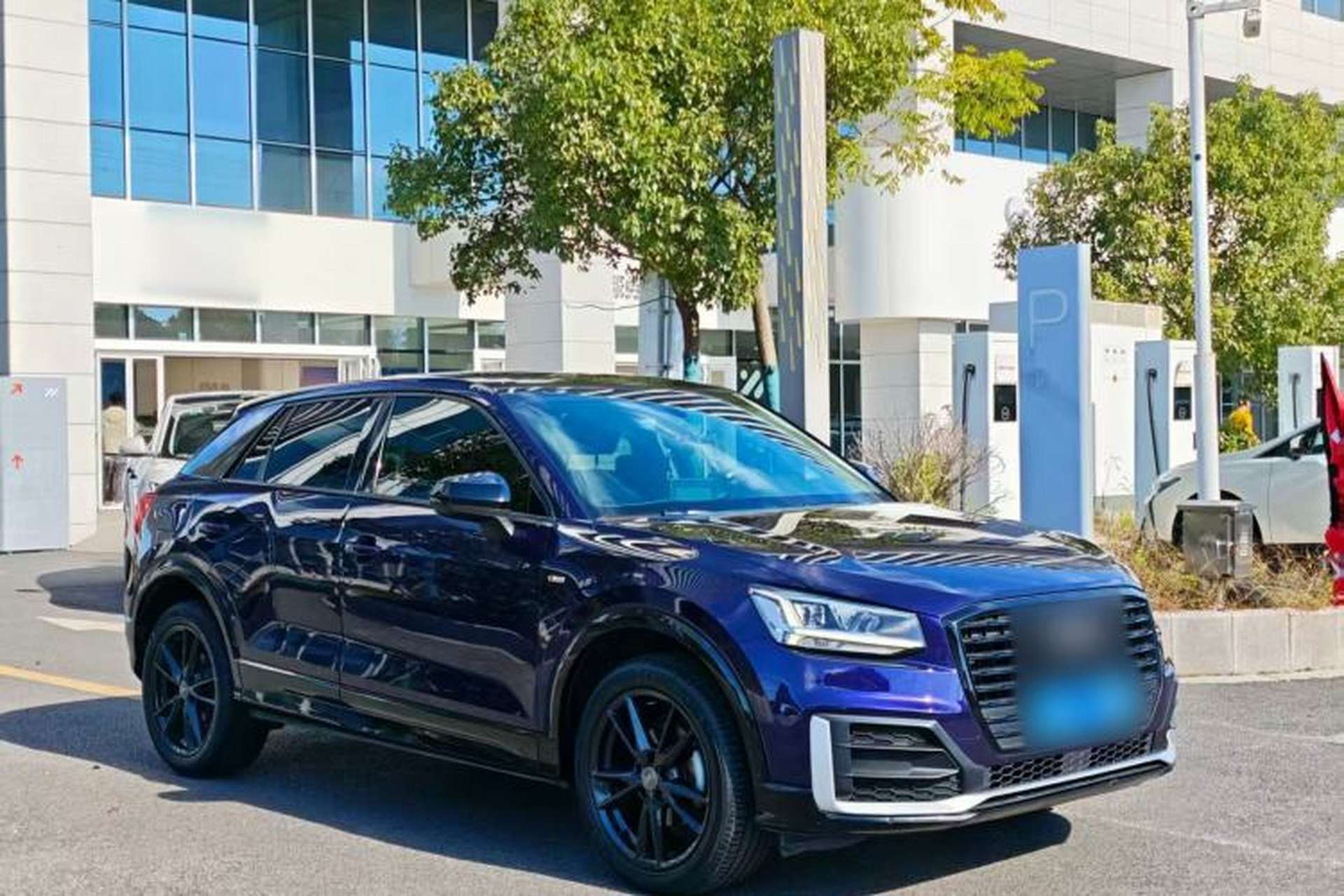 Used Audi Q2L 2018 35 TFSI Launch Exclusive Edition China VI Exterior 4