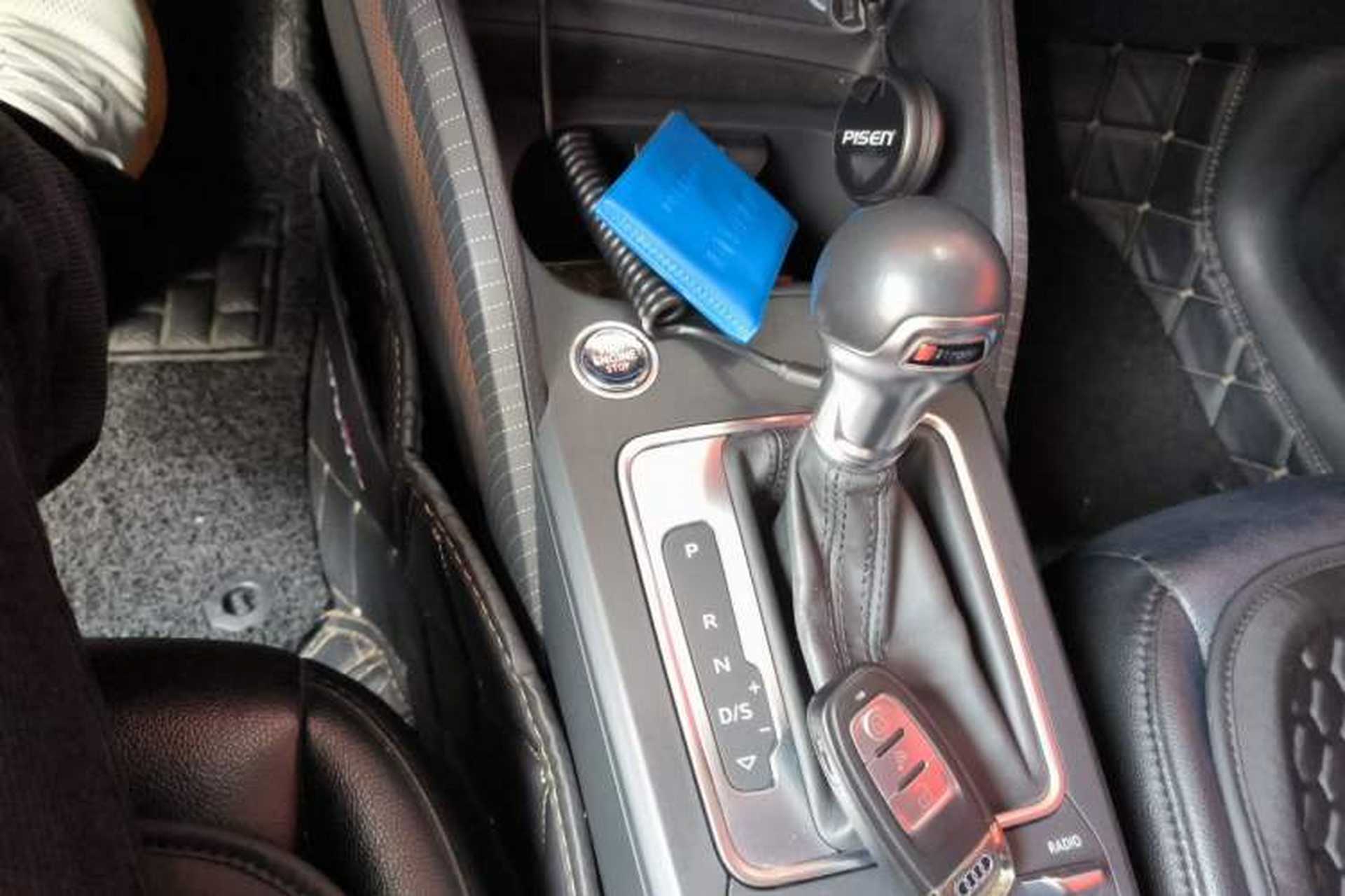 Used Audi Q2L 2018 35 TFSI Launch Exclusive Edition China VI Gear Lever