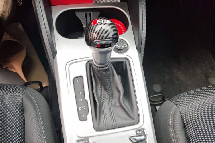 Used Audi Q2L 2018 35 TFSI Launch Exclusive Edition China VI Gear Lever