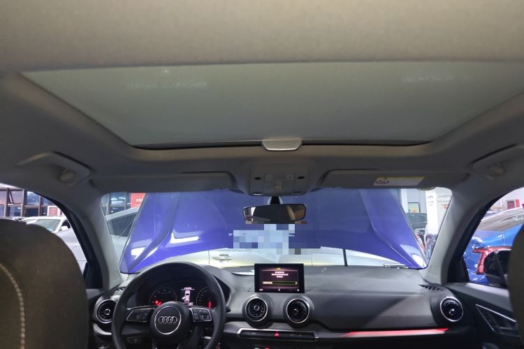 Used Audi Q2L 2018 35 TFSI Launch Exclusive Edition China VI Headliner