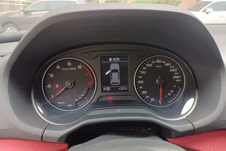 Used Audi Q2L 2018 35 TFSI Fashion Dynamic Version China VI Emission Standard Instrument Cluster
