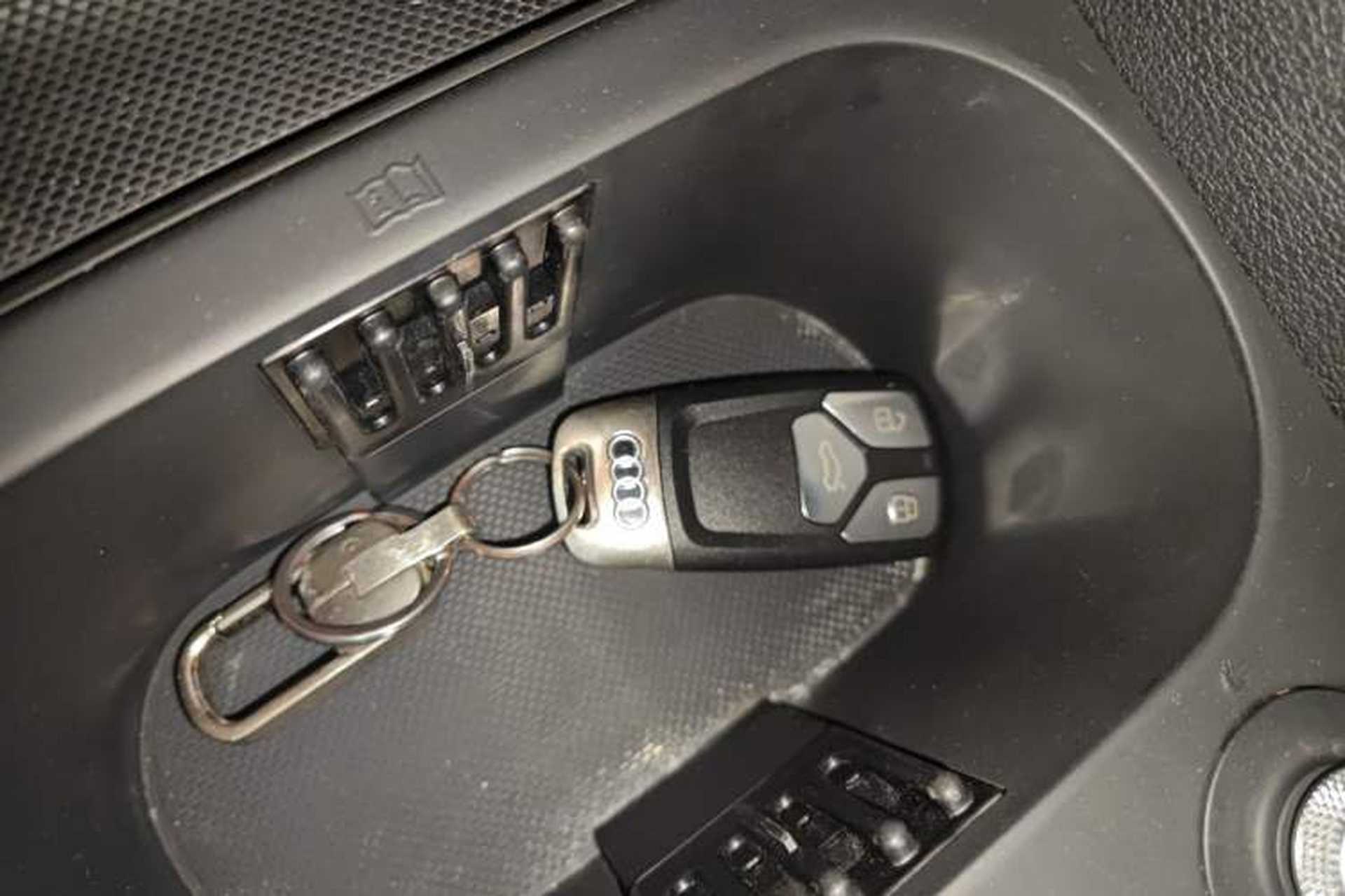 Used Audi Q2L 2018 35 TFSI Fashion Dynamic Version China VI Emission Standard Interior 1