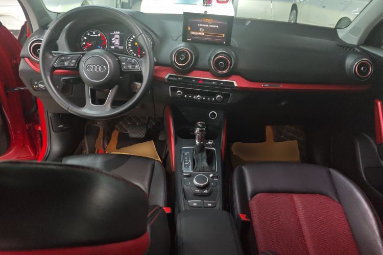 Used Audi Q2L 2018 35 TFSI Fashion Dynamic Version China VI Emission Standard Interior 2