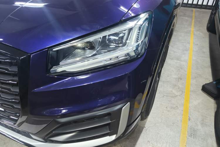 Used Audi Q2L 2018 35 TFSI Launch Exclusive Edition China VI Left Front Headlight