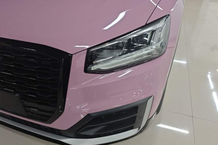 Used Audi Q2L 2018 35 TFSI Fashion Dynamic Version China VI Emission Standard Left Front Headlight