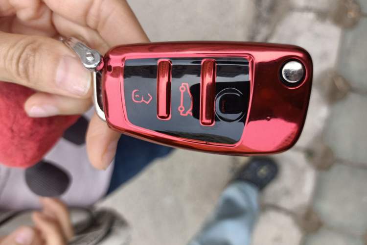 Used Audi Q2L 2018 35 TFSI Fashion Dynamic Version China VI Emission Standard Vehicle Key