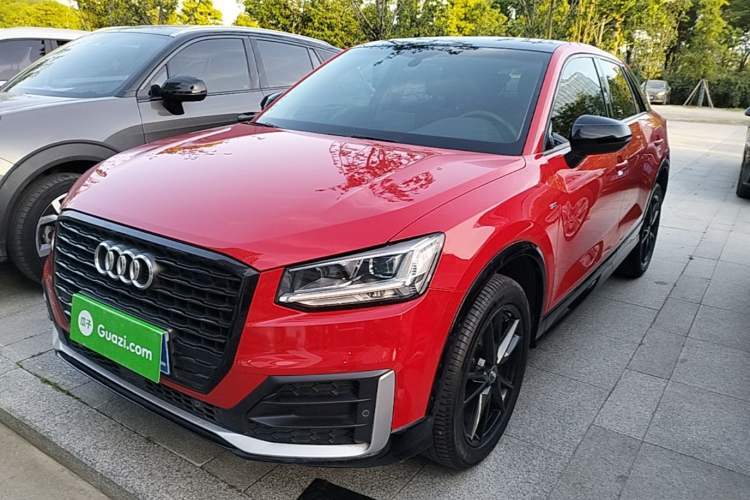 Used Audi Q2L 2018 35 TFSI Fashion Dynamic Version China V Emission Standard Guazi used car, China used car export, Used car for sale, Used  cars, Cheapest cars for sale