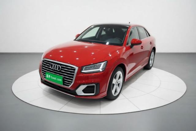 Audi Q2L 2018 35 TFSI Fashion Elegant Version China V usado