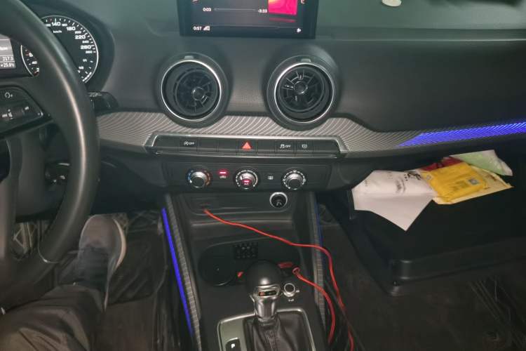 Used Audi Q2L 2018 35 TFSI Launch Exclusive Edition China VI Audio And AC Panel