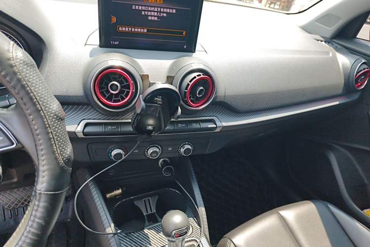 Used Audi Q2L 2018 35 TFSI Launch Exclusive Edition China VI Audio And AC Panel