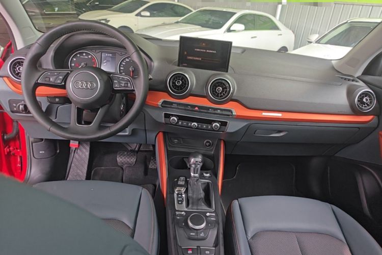 Used Audi Q2L 2018 35 TFSI Fashion Elegant Version China V Center Console