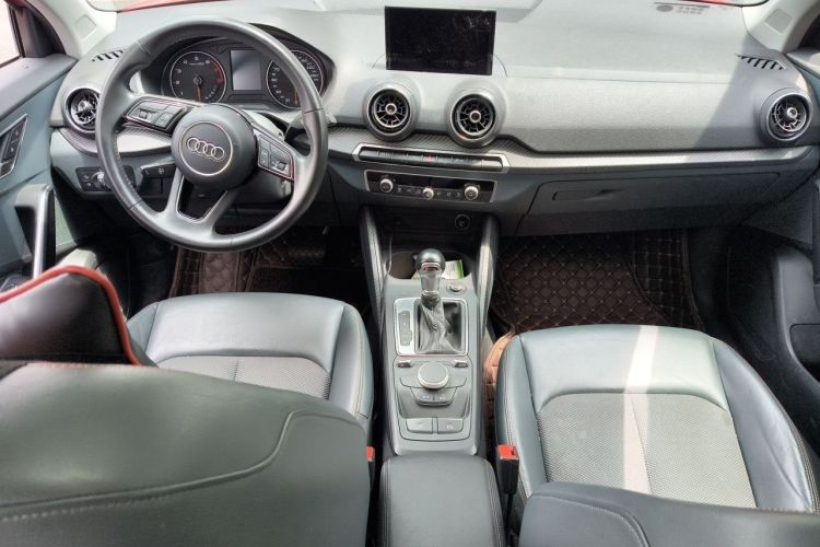 Used Audi Q2L 2018 35 TFSI Fashion Elegant Version China V Center Console
