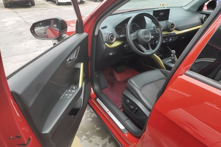 Used Audi Q2L 2018 35 TFSI Fashion Dynamic Version China VI Emission Standard Driver Seat