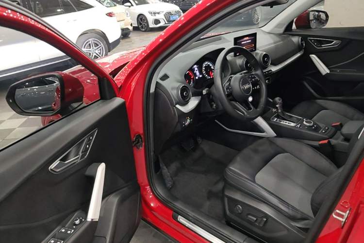 Used Audi Q2L 2018 35 TFSI Fashion Elegant Version China V Driver Seat