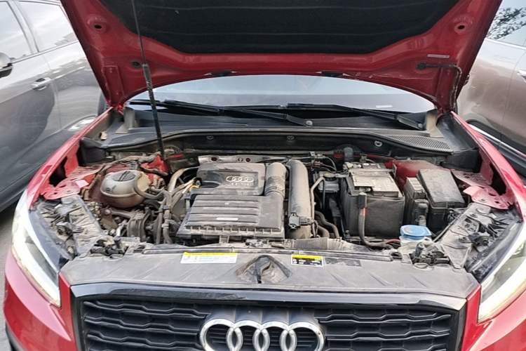 Used Audi Q2L 2018 35 TFSI Fashion Dynamic Version China V Emission Standard Engine Bay
