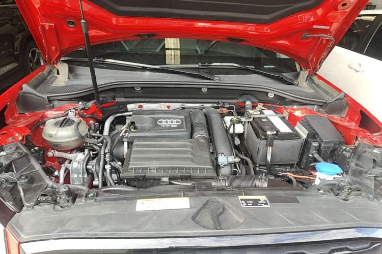 Used Audi Q2L 2018 35 TFSI Fashion Dynamic Version China V Emission Standard Engine Bay