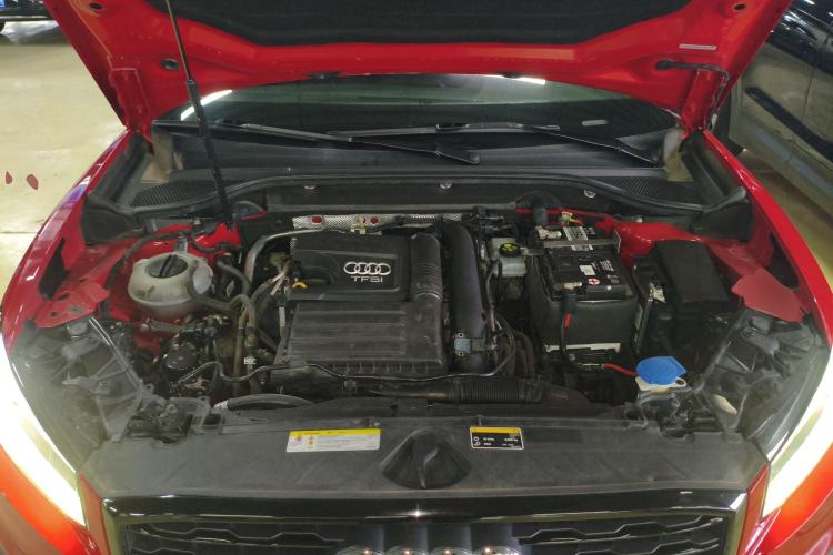 Used Audi Q2L 2018 35 TFSI Launch Exclusive Edition China VI Engine Bay