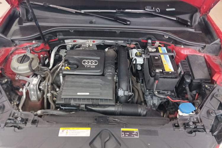 Used Audi Q2L 2018 35 TFSI Fashion Elegant Version China V Engine Bay