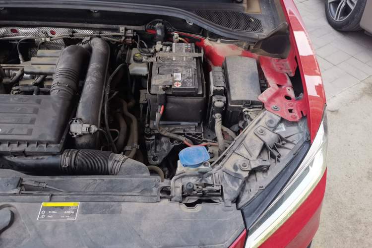 Used Audi Q2L 2018 35 TFSI Fashion Dynamic Version China VI Emission Standard Engine Bay Left