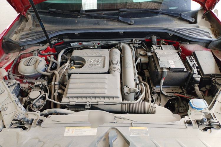 Used Audi Q2L 2018 35 TFSI Fashionable & Elegant Version China VI Emission Standard Engine Bay