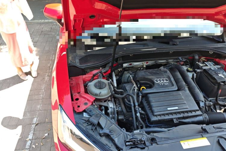 Used Audi Q2L 2018 35 TFSI Fashion Elegant Version China V Engine Bay Right