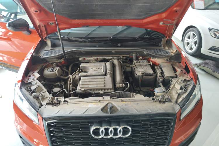 Used Audi Q2L 2018 35 TFSI Launch Exclusive Edition China VI Engine Bay