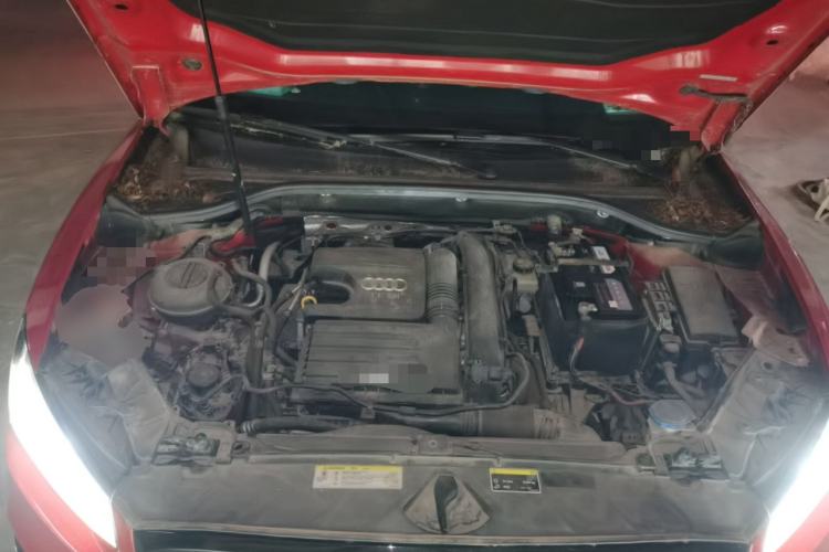 Used Audi Q2L 2018 35 TFSI Launch Exclusive Edition China VI Engine Bay