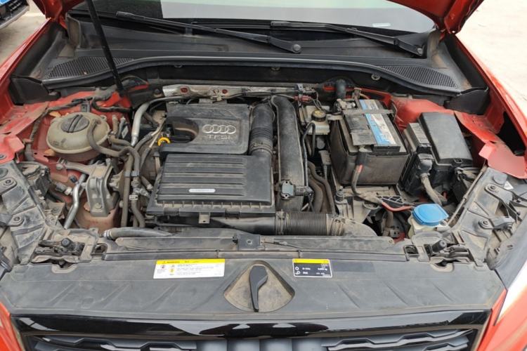 Used Audi Q2L 2018 35 TFSI Launch Exclusive Edition China V Engine Bay