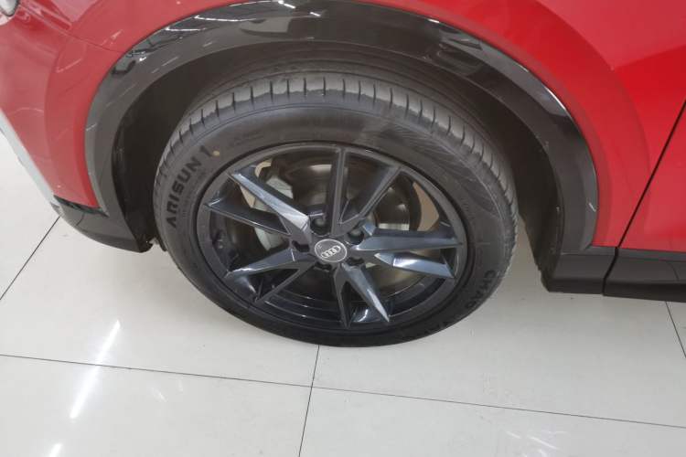 Used Audi Q2L 2018 35 TFSI Fashion Dynamic Version China VI Emission Standard Exterior 4