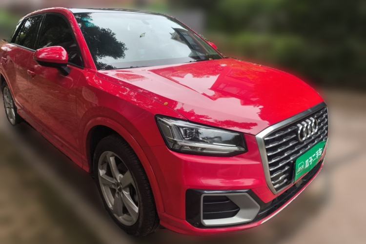 Used Audi Q2L 2018 35 TFSI Fashionable & Elegant Version China VI Emission Standard Front Right 45 Deg