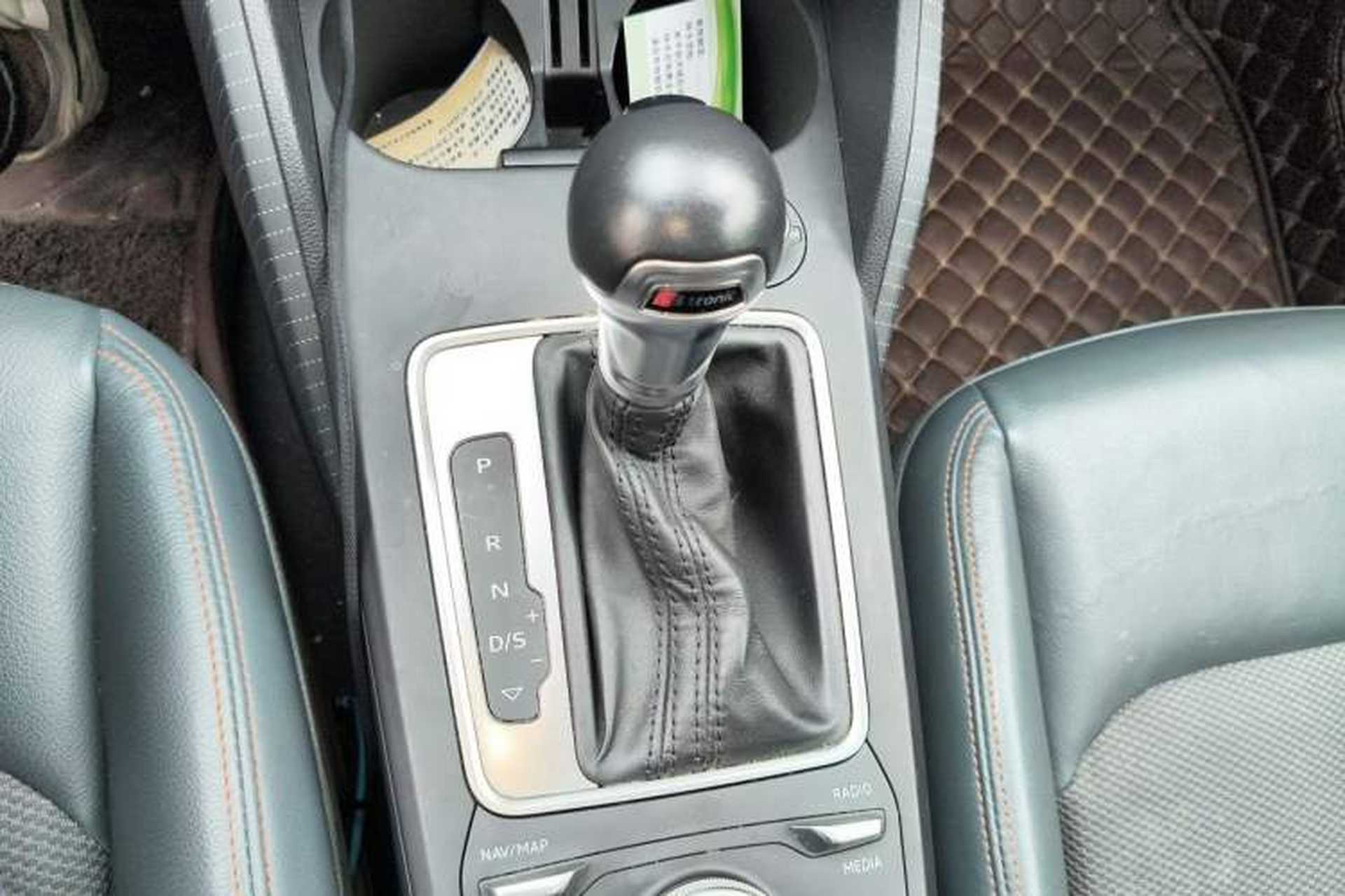 Used Audi Q2L 2018 35 TFSI Fashion Elegant Version China V Gear Lever