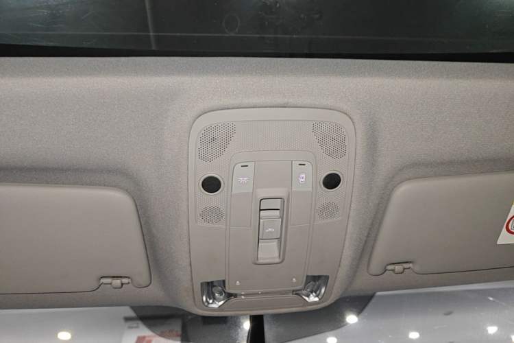 Used Audi Q2L 2018 35 TFSI Fashion Elegant Version China V Headliner