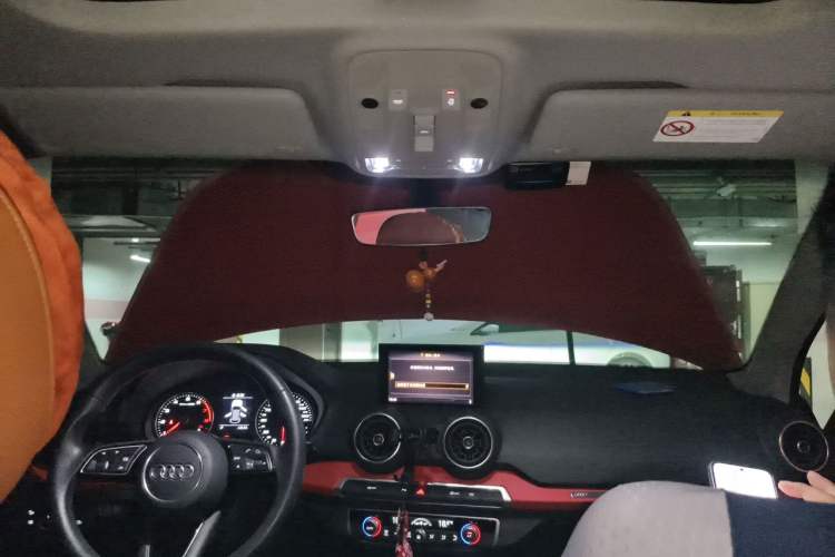 Used Audi Q2L 2018 35 TFSI Fashion Dynamic Version China VI Emission Standard Headliner