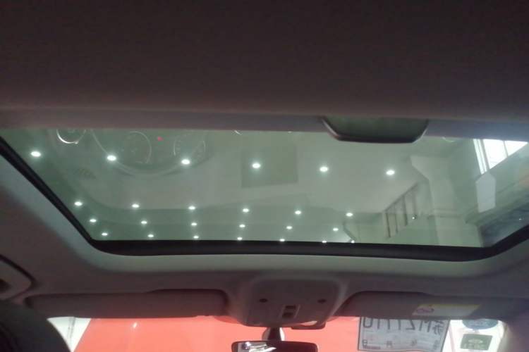 Used Audi Q2L 2018 35 TFSI Launch Exclusive Edition China VI Headliner