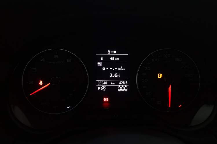 Used Audi Q2L 2018 35 TFSI Fashion Dynamic Version China VI Emission Standard Instrument Cluster