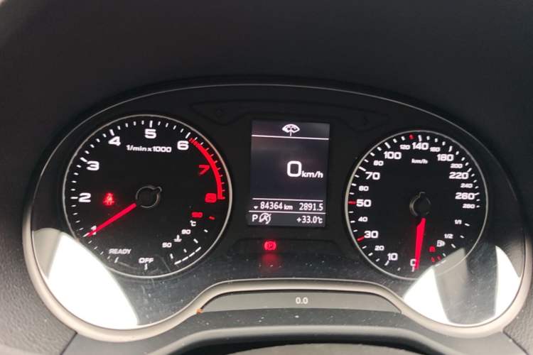 Used Audi Q2L 2018 35 TFSI Fashion Elegant Version China V Instrument Cluster
