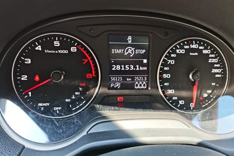 Used Audi Q2L 2018 35 TFSI Fashion Elegant Version China V Instrument Cluster