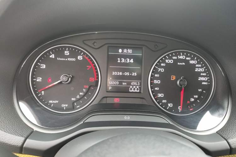Used Audi Q2L 2018 35 TFSI Fashion Dynamic Version China VI Emission Standard Instrument Cluster