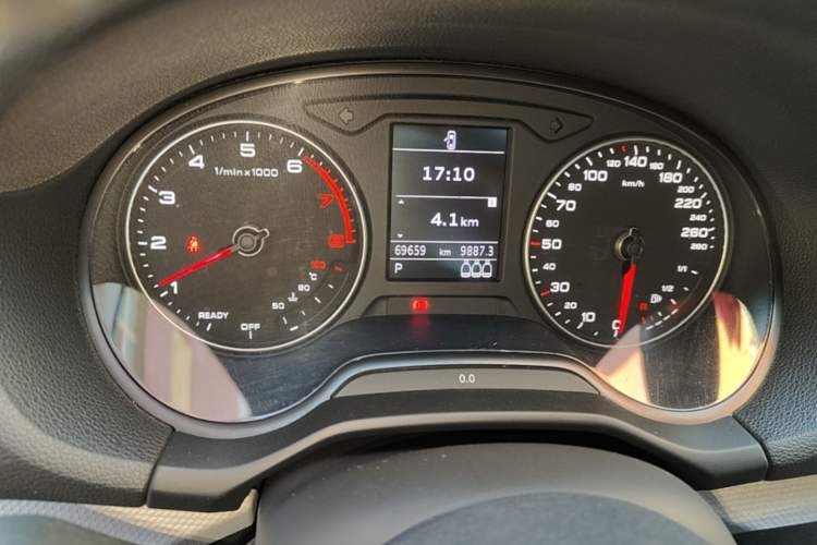 Used Audi Q2L 2018 35 TFSI Fashion Elegant Version China V Instrument Cluster