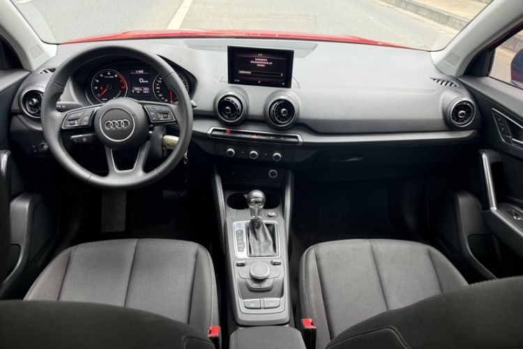 Used Audi Q2L 2018 35 TFSI Launch Exclusive Edition China V Interior 1