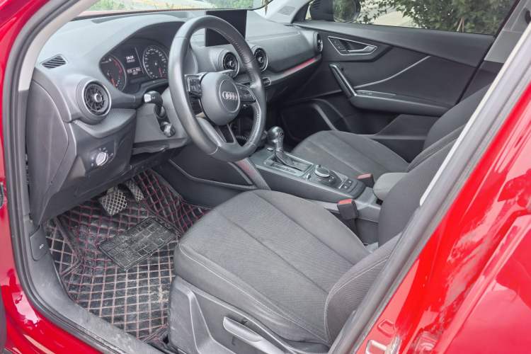 Used Audi Q2L 2018 35 TFSI Launch Exclusive Edition China V Interior 2