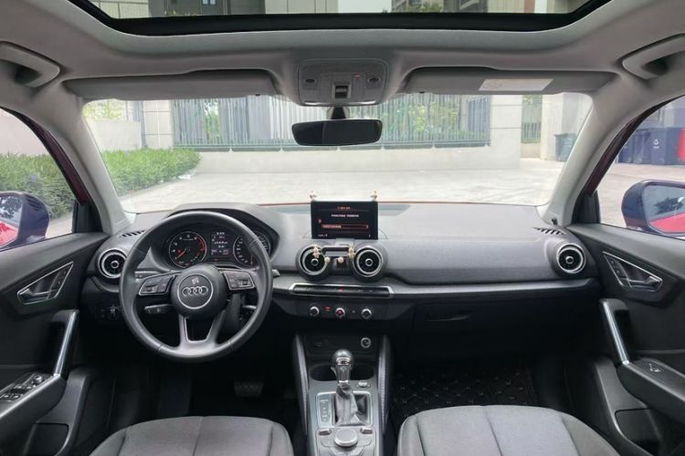 Used Audi Q2L 2018 35 TFSI Launch Exclusive Edition China VI Interior 2