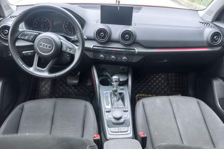 Used Audi Q2L 2018 35 TFSI Launch Exclusive Edition China V Interior 4
