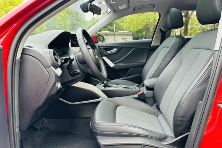 Used Audi Q2L 2018 35 TFSI Fashion Elegant Version China V Interior 9