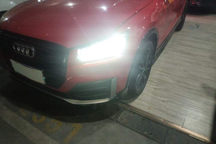 Used Audi Q2L 2018 35 TFSI Launch Exclusive Edition China VI Left Front Headlight