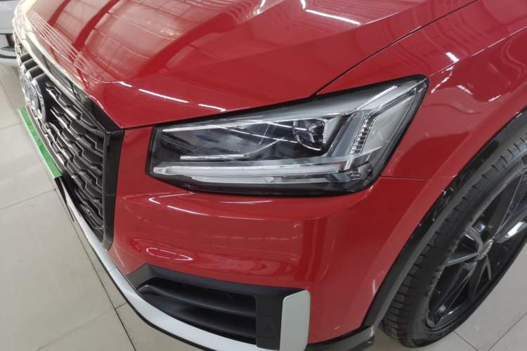 Used Audi Q2L 2018 35 TFSI Fashion Dynamic Version China VI Emission Standard Left Front Headlight